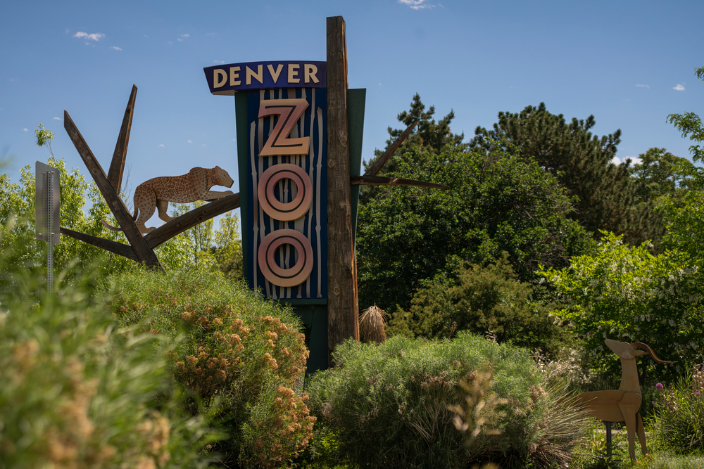 Denver,,Colorado, ,June,9,,2021:,Denver,Zoo,Sign,With