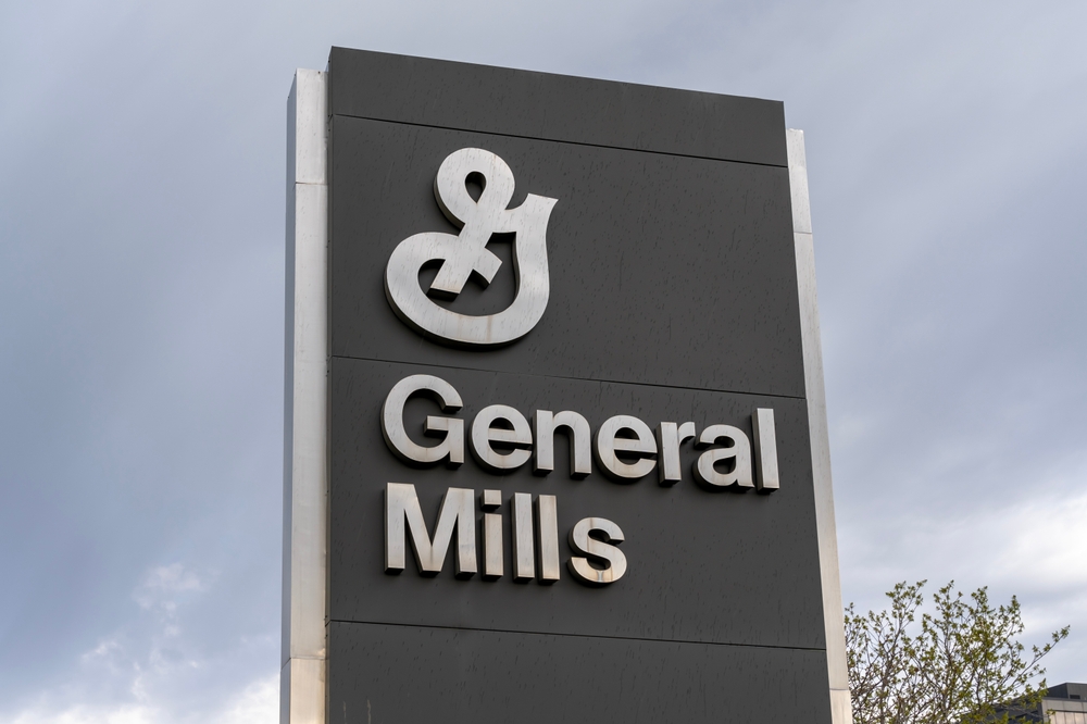 General,Mills,Logo,Sign,At,The,Headquarters,In,Minneapolis,,Minnesota,