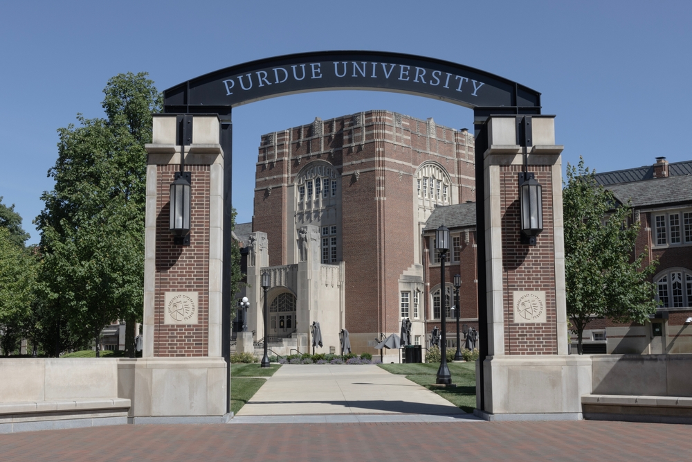 Training Students to Fill the ‘Veterinary Desert’