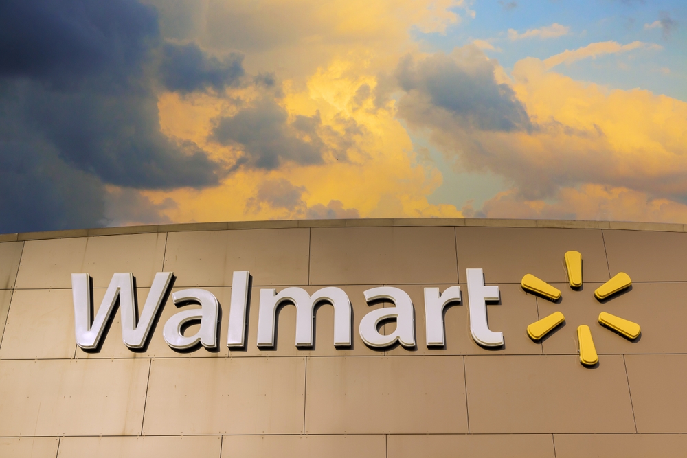 Arizona Walmart’s Offering Veterinary Grooming Services for Pets