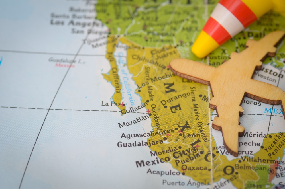 Mexico,Travel,Warning,Sign,On,Map,Highlighting,Cartel,Danger